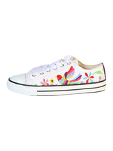 Load image into Gallery viewer, Artisanal Embroidered Sneakers Textile Canvas White 602782
