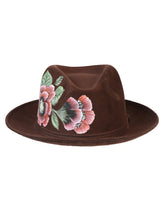 Load image into Gallery viewer, Artisanal Hand Painted Hat Suede Brown 603822
